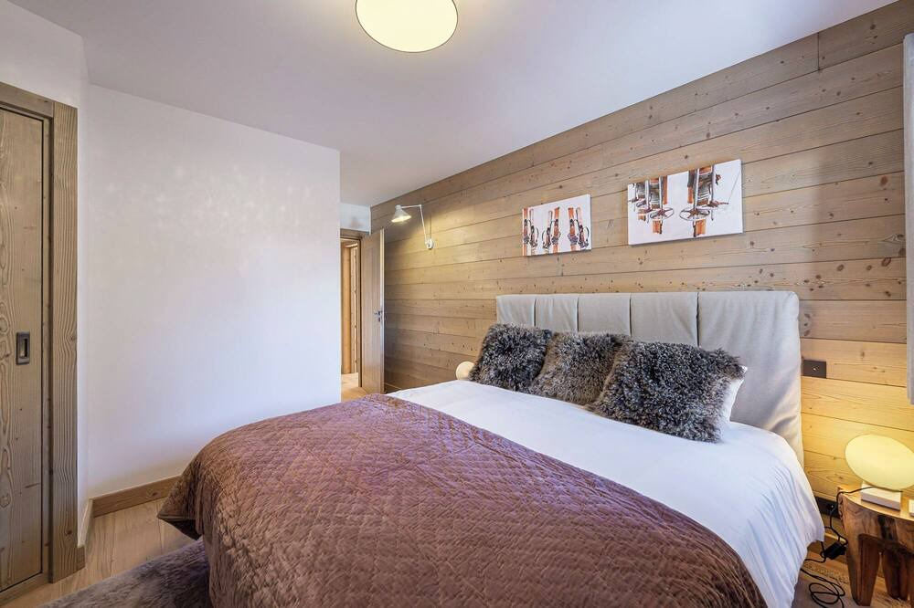 Photo of Bedroom in Meribel