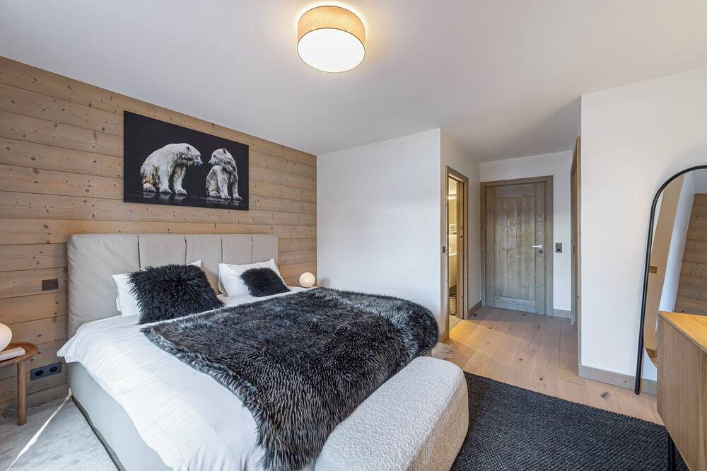 Photo of Bedroom in Meribel