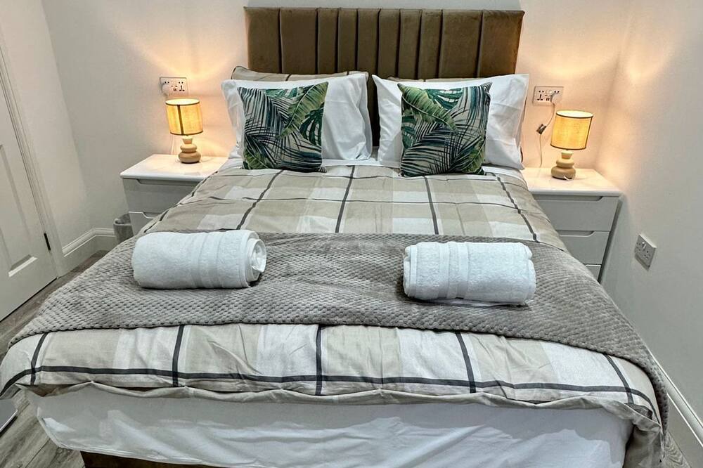 Photo of Bedroom in Brent