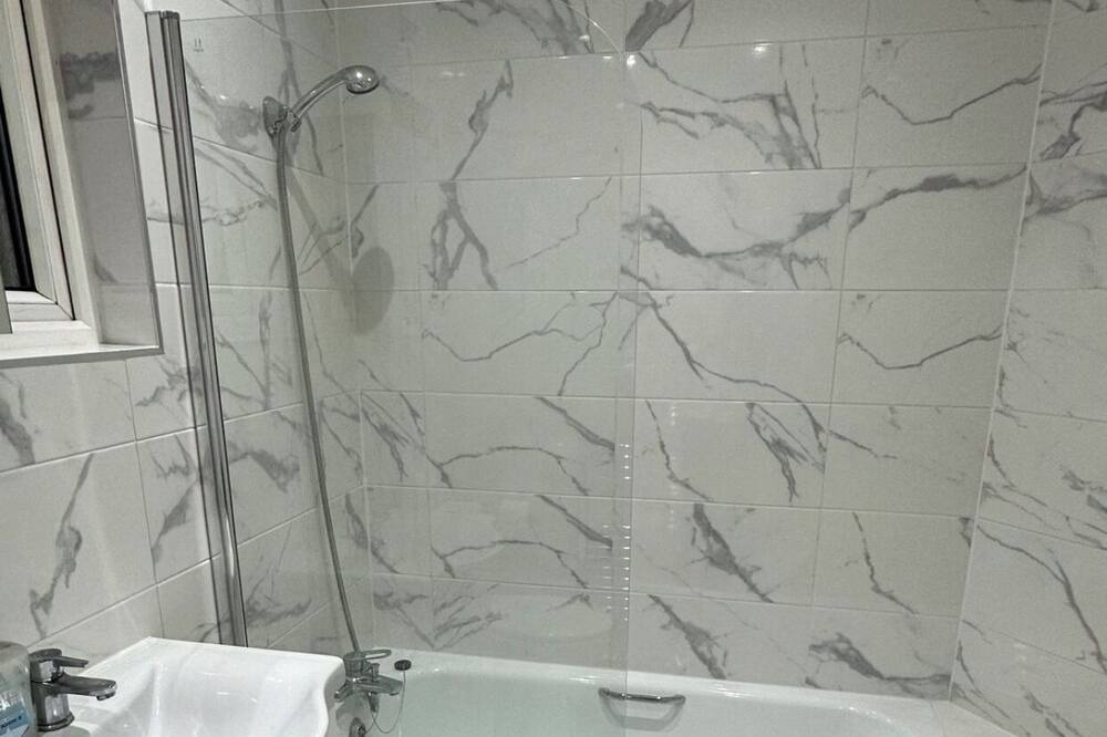 Photo of Bathroom in Brent