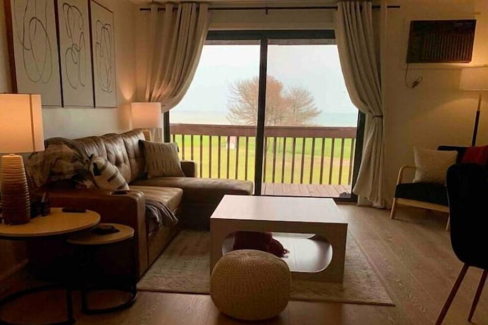 Photo of Livingroom in Long Lake