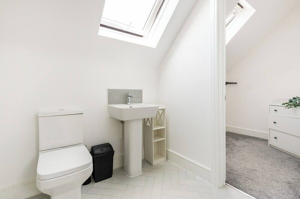 Photo of Bathroom in Rochester East Ward