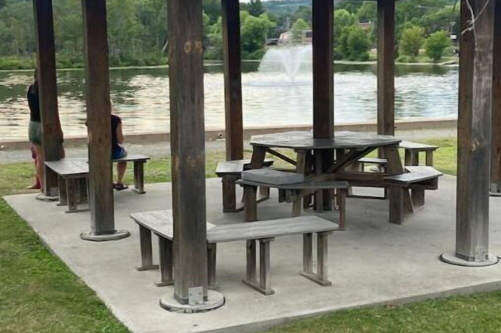 Photo of Outdoor in Spencer
