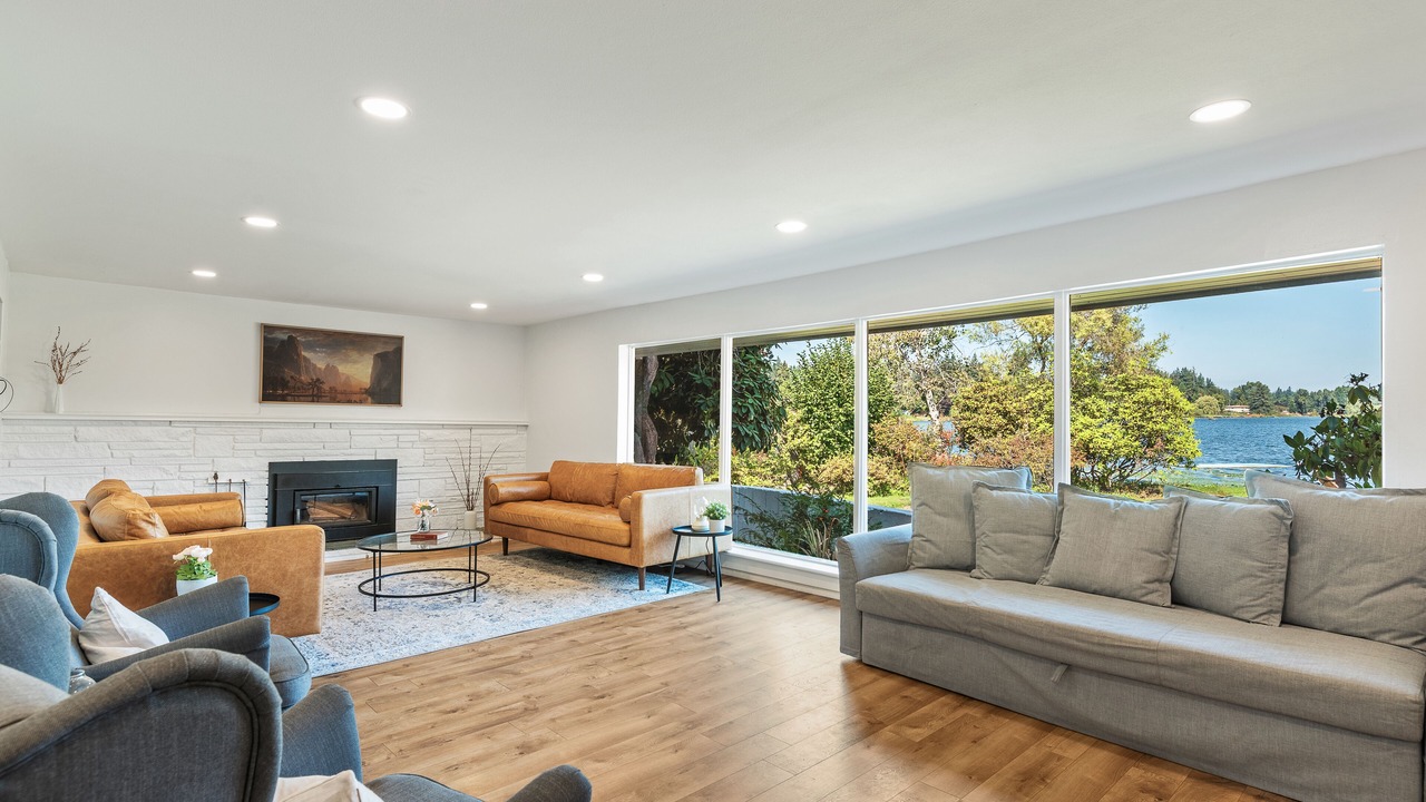 Photo of Livingroom in Edmonds