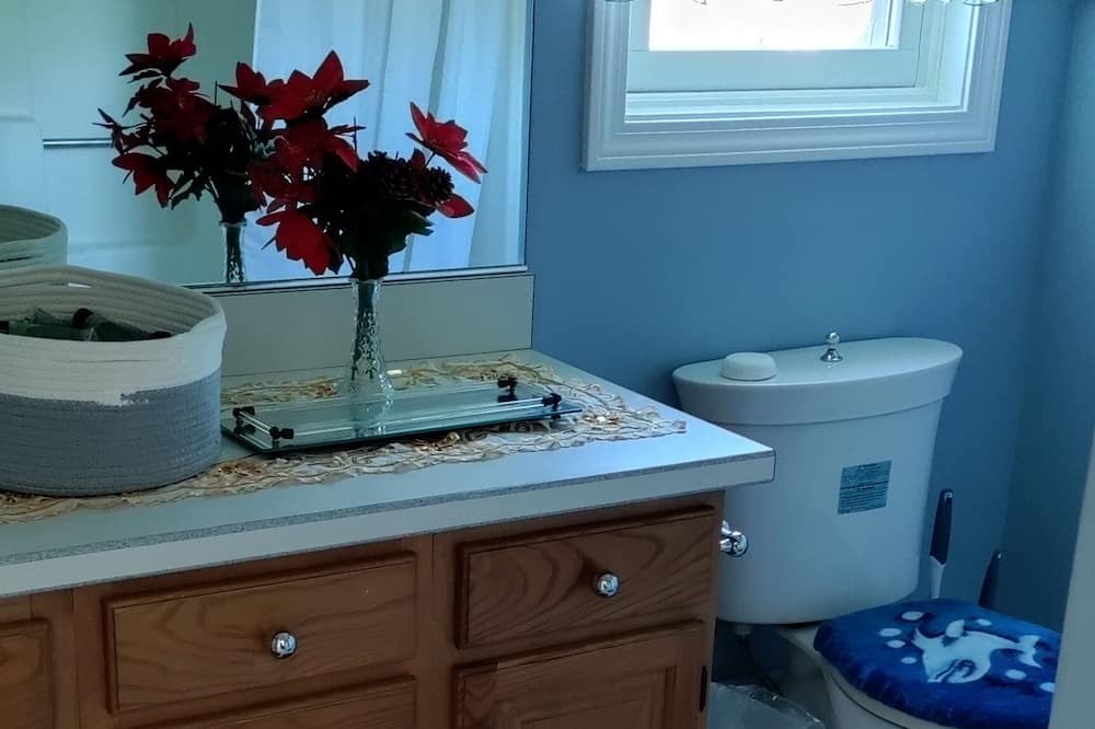 Photo of Bathroom in Bloomfield