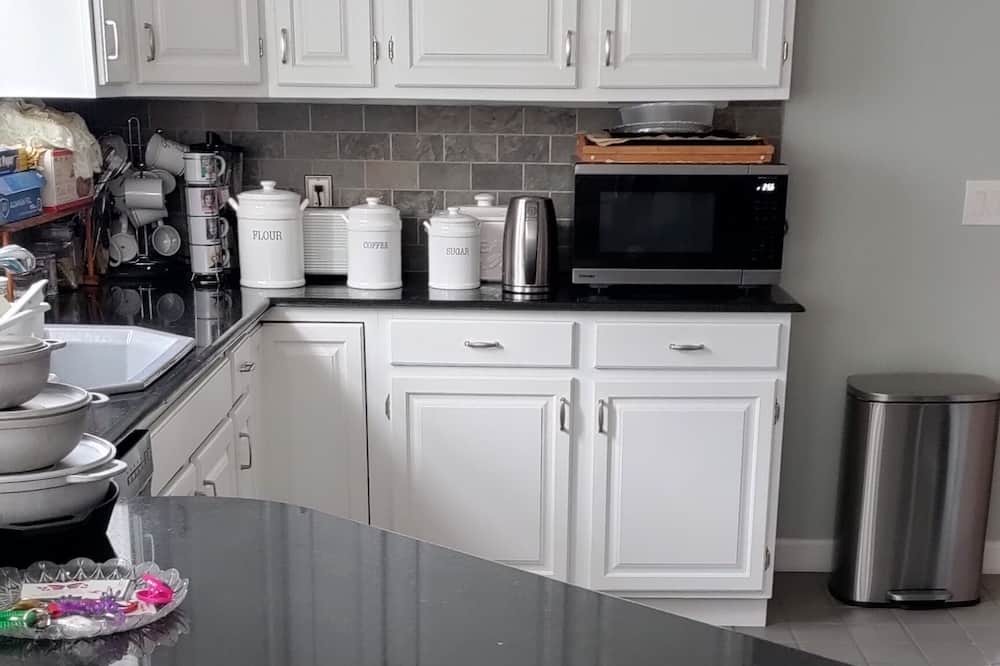 Photo of Kitchen in Bloomfield