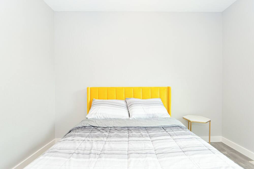 Photo of Bedroom in North Shore