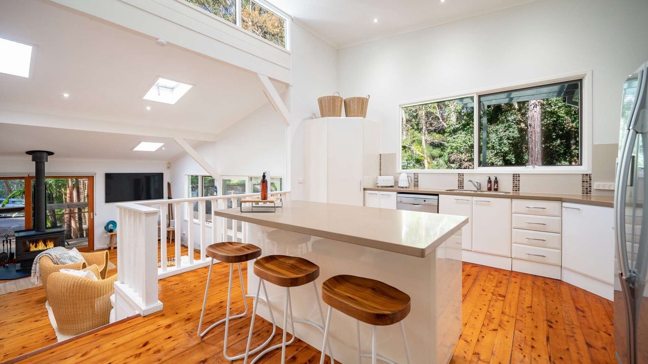 Photo of Kitchen in Macmasters Beach
