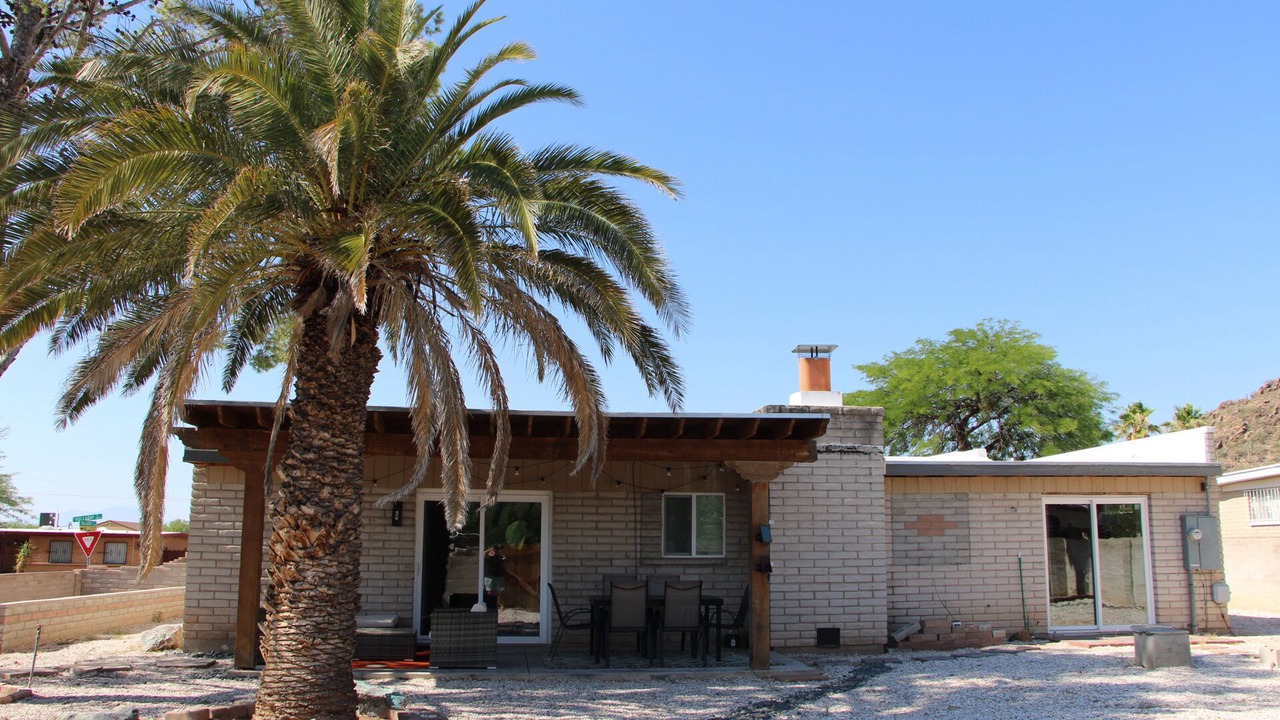 Photo of Outdoor in Drexel Heights