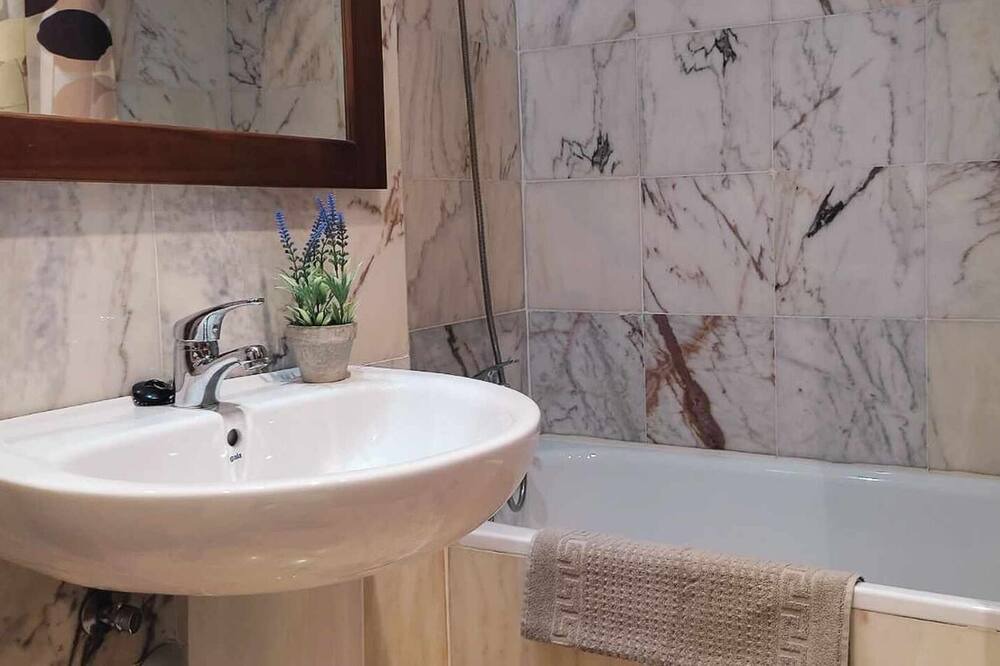 Photo of Bathroom in Canfranc