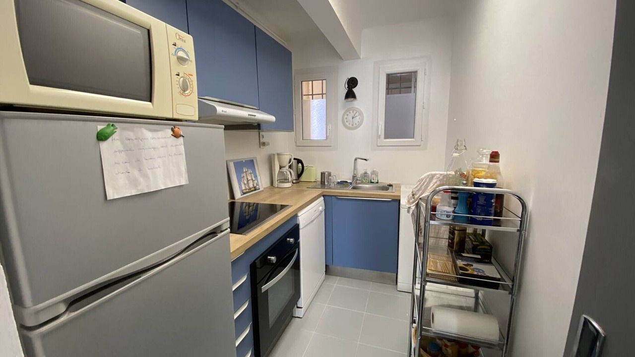 Photo of Kitchen in La Jetee