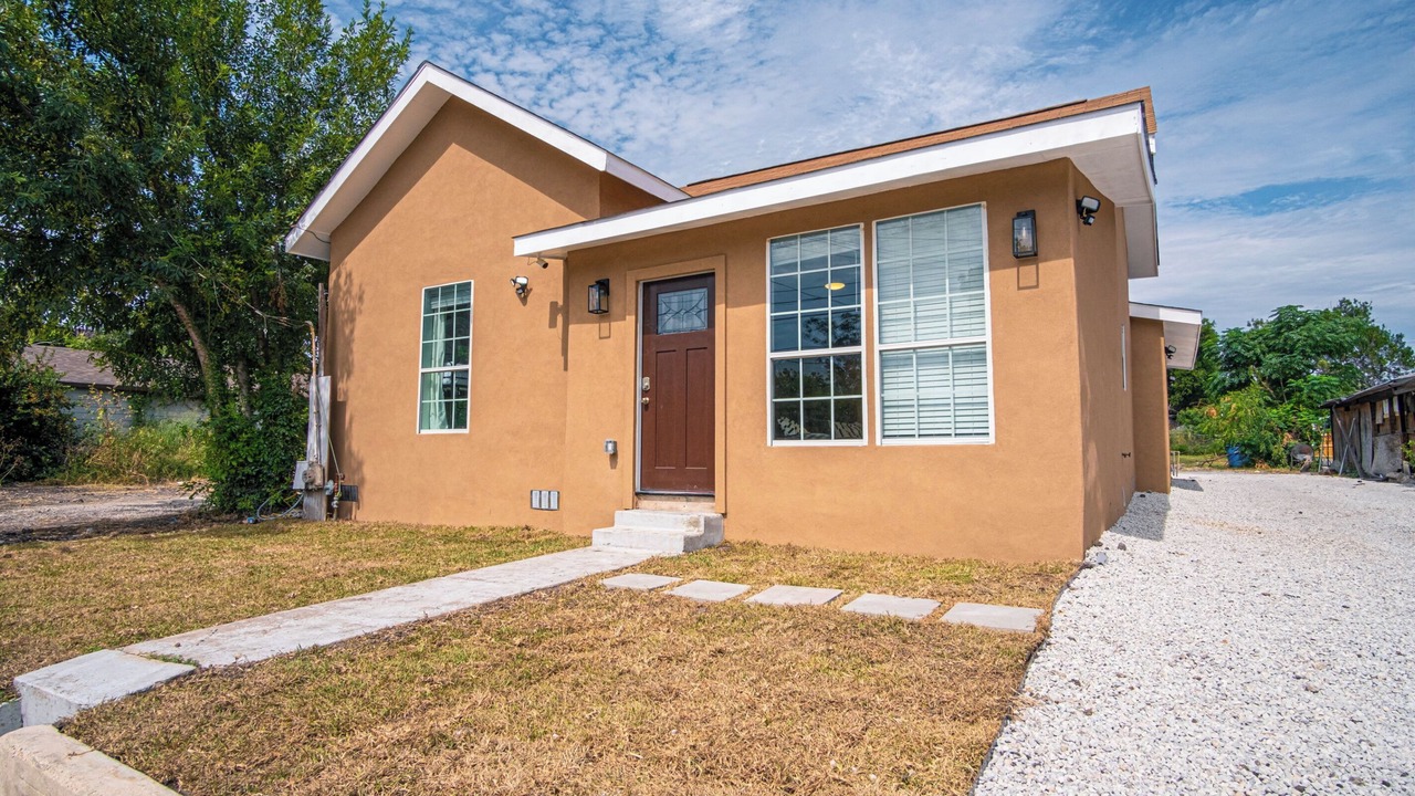 Photo of Outdoor in Near East Side
