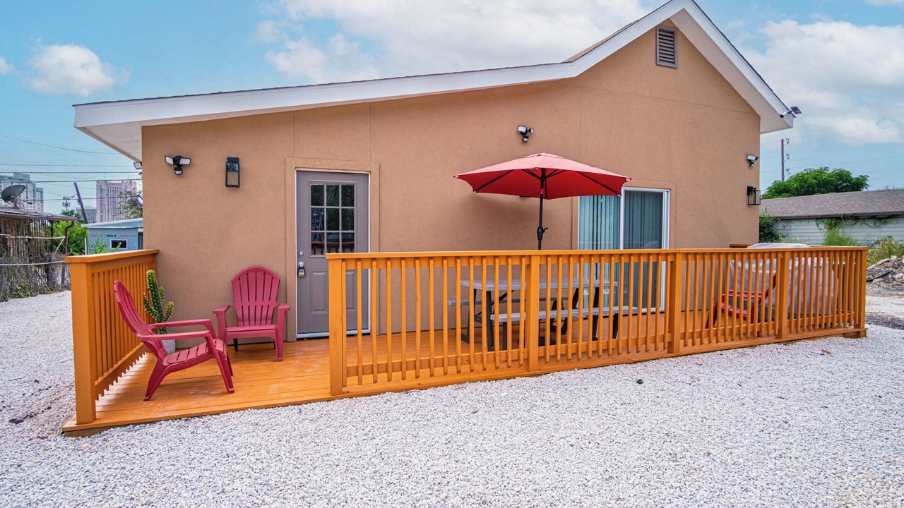 Photo of Patio Balcony in Near East Side