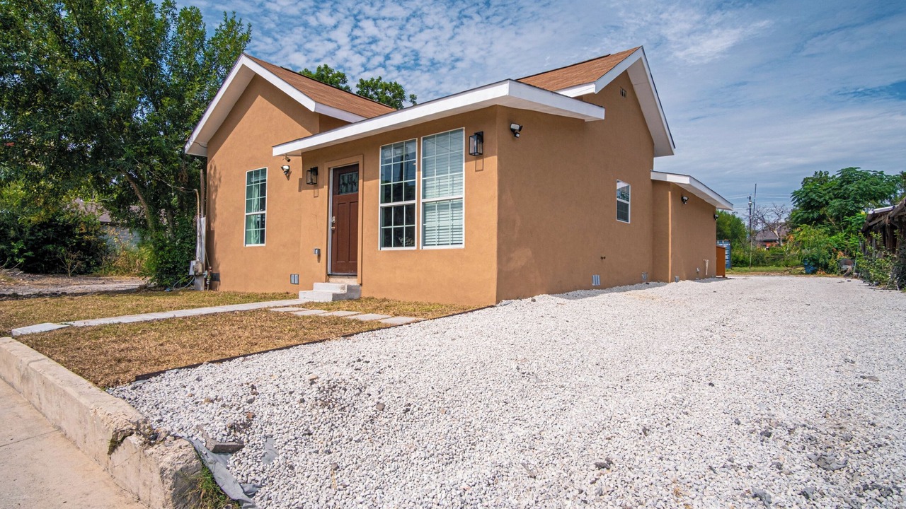 Photo of Outdoor in Near East Side