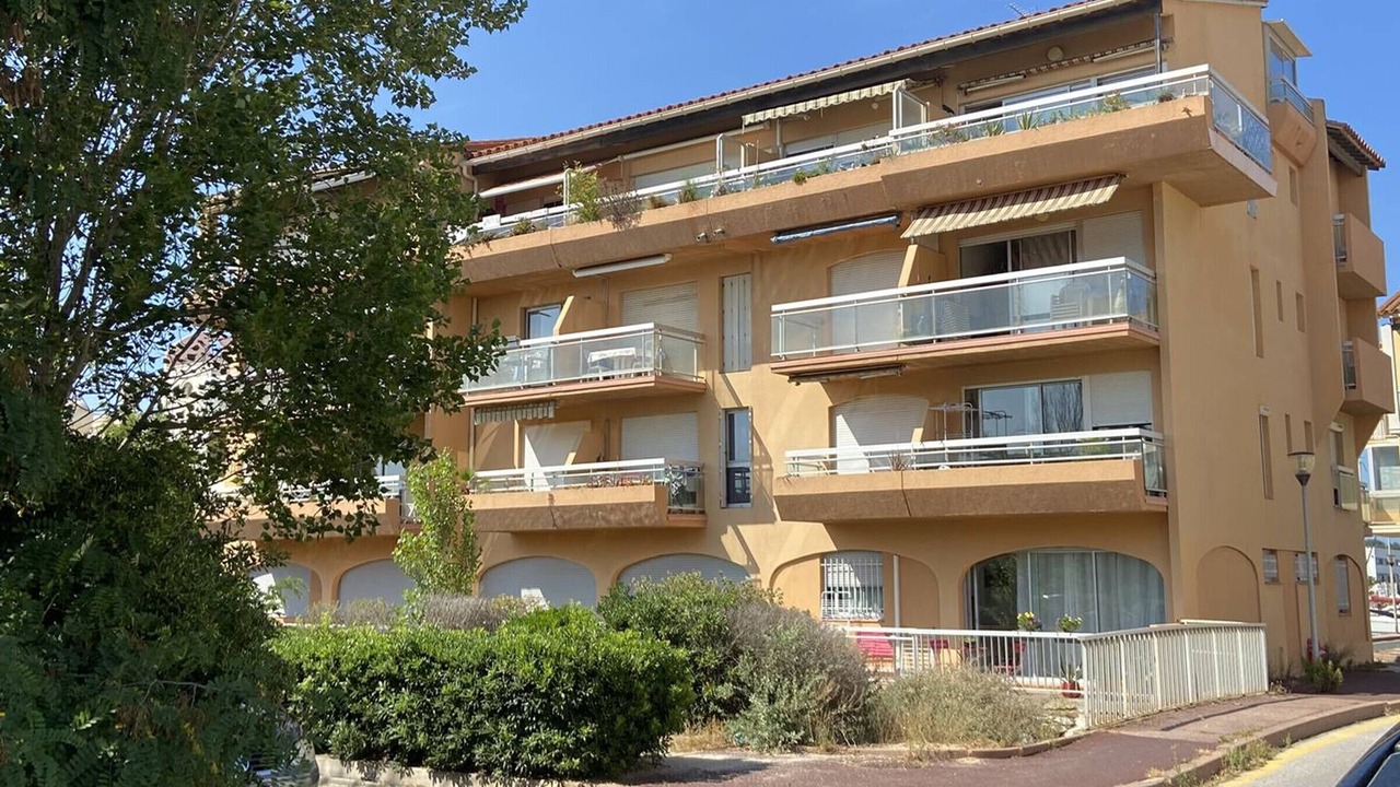 Photo of Outdoor in Le Port