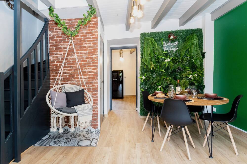 Photo of Livingroom in Montbrison