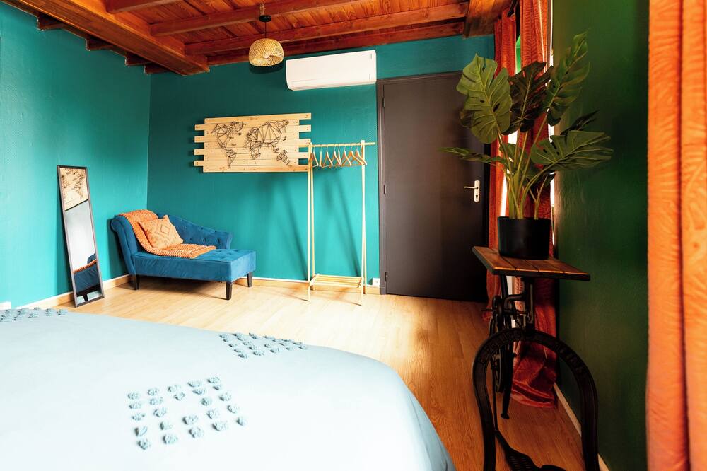 Photo of Bedroom in Montbrison