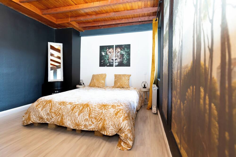 Photo of Bedroom in Montbrison