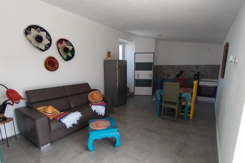 Photo of Livingroom in Fougere