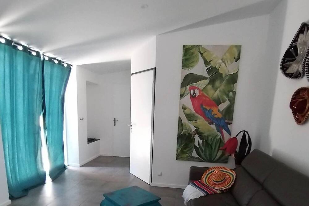 Photo of Livingroom in Fougere