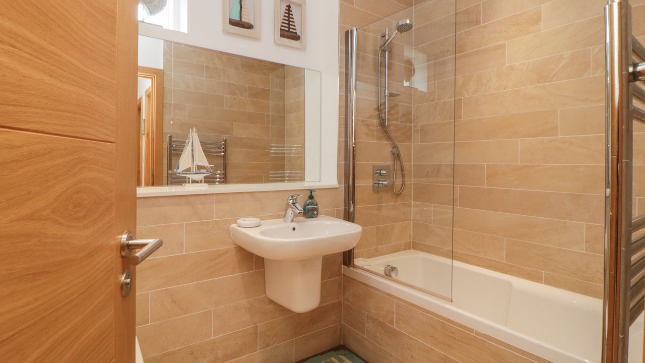 Photo of Others in Challaborough