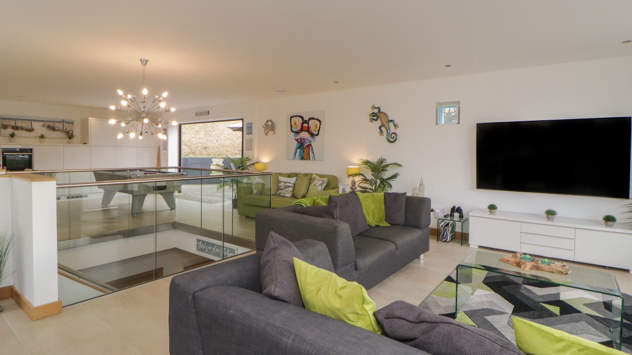 Photo of Others in Challaborough