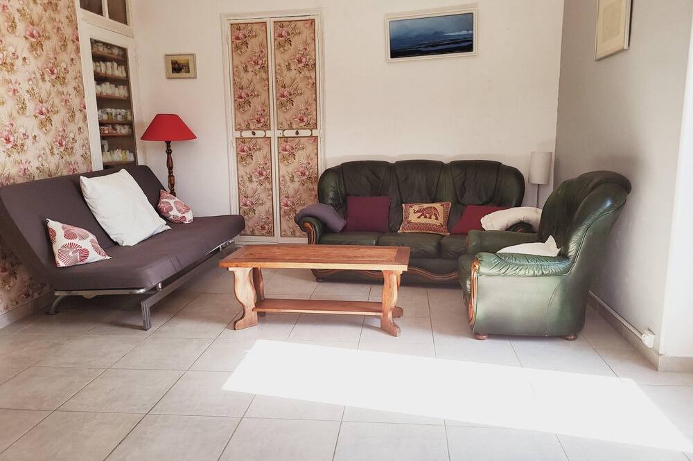 Photo of Livingroom in Saint-Ambroix