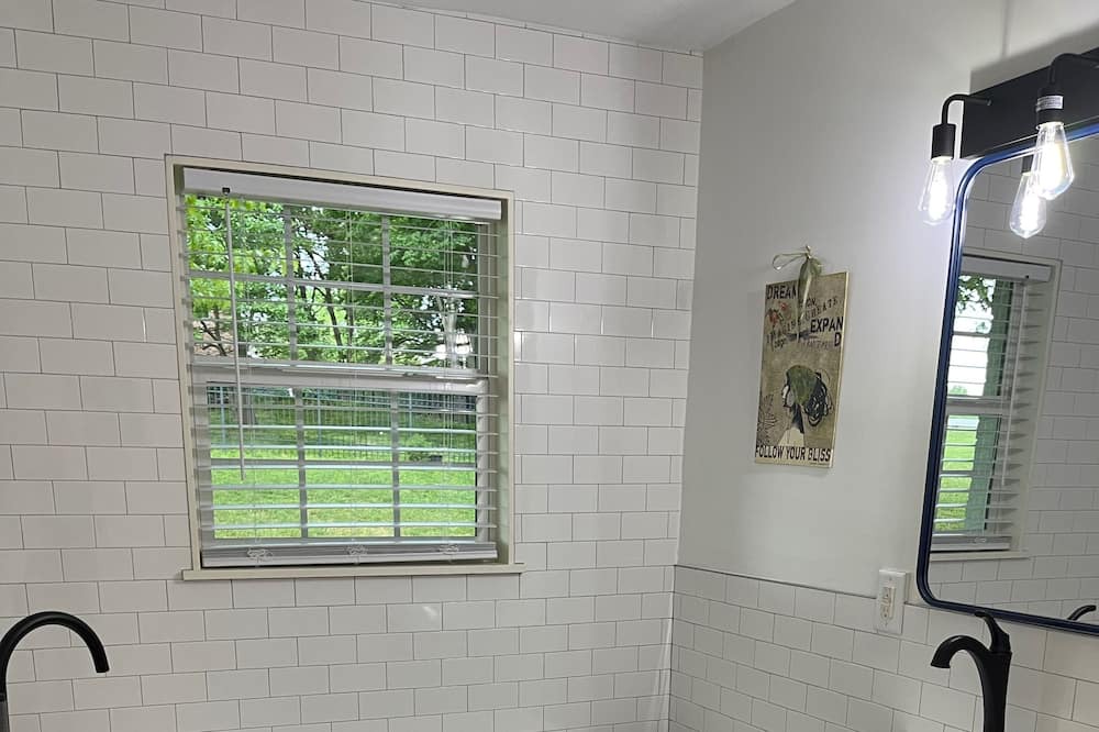 Photo of Bathroom in Turners