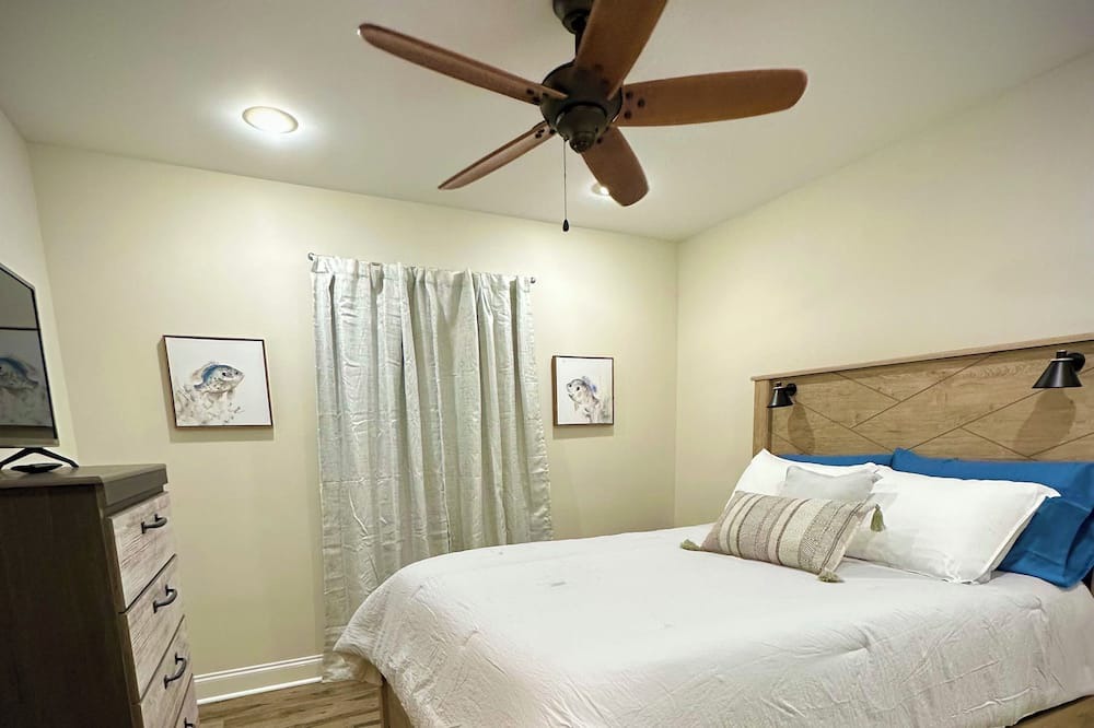 Photo of Bedroom in Denham Springs
