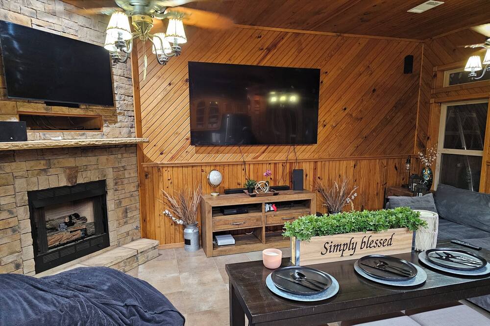 Photo of Livingroom in Hoyt