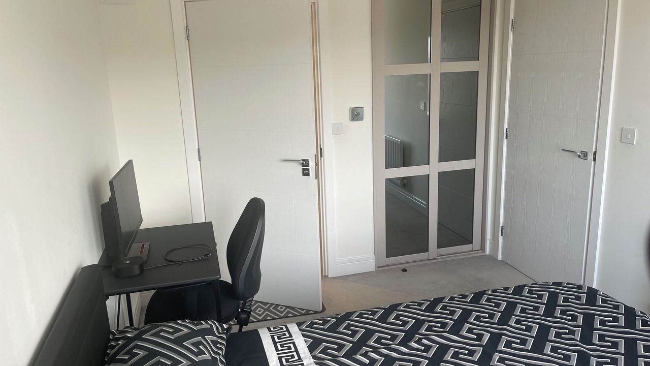 Photo of Others in Edwinstowe