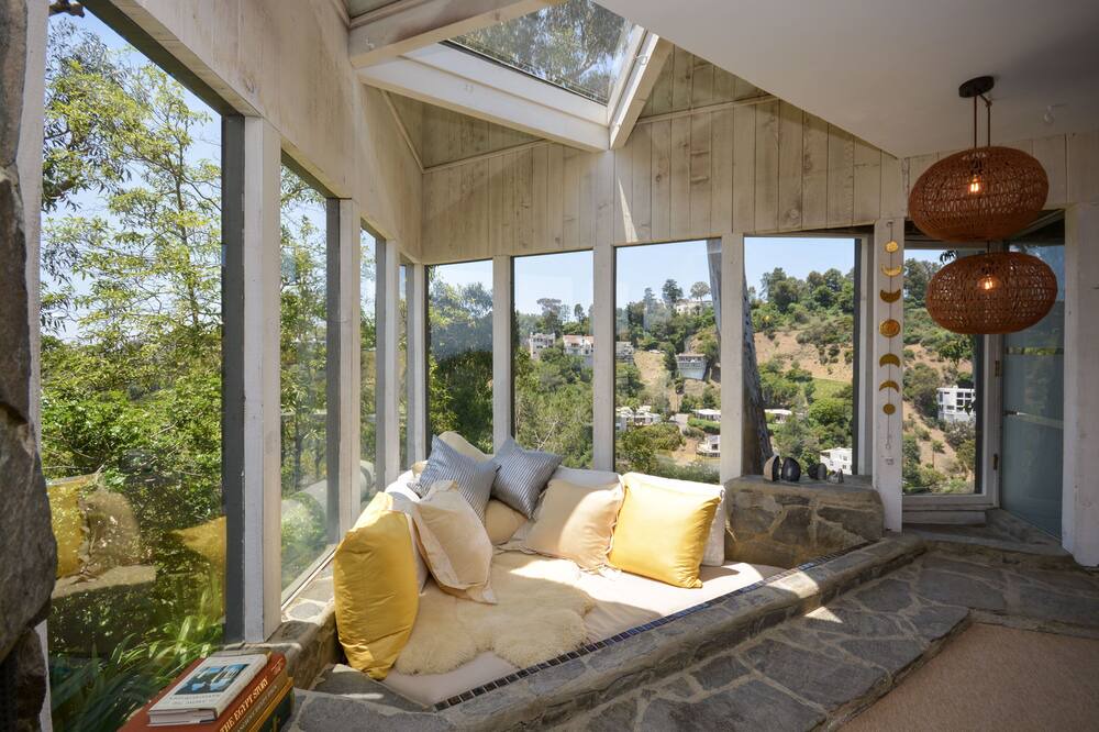 Photo of Others in Beverly Glen