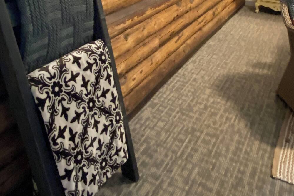 Photo of Bedroom in Scappoose