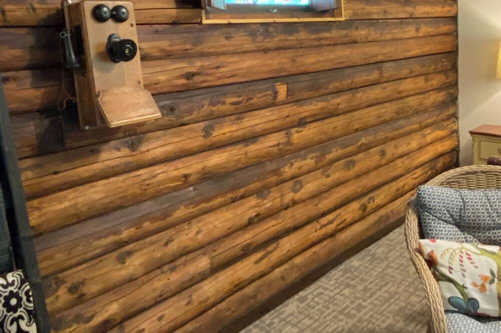 Photo of Bedroom in Scappoose