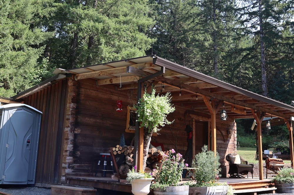 Photo of Others in Scappoose