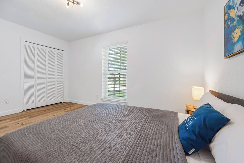 Photo of Bedroom in Clodine