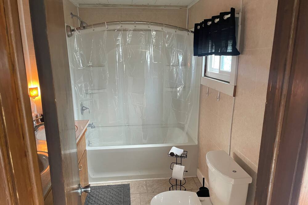 Photo of Bathroom in Forestville
