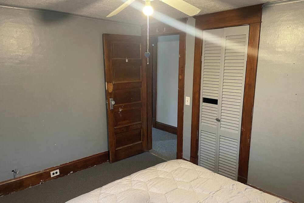 Photo of Bedroom in Forestville