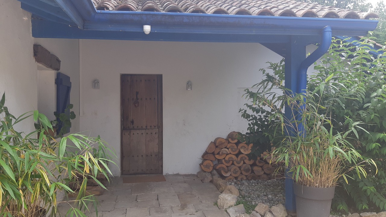 Photo of Others in Urcuit