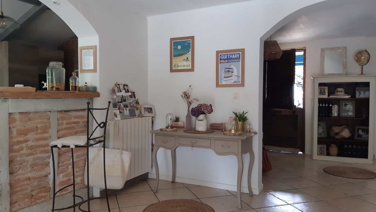 Photo of Others in Urcuit