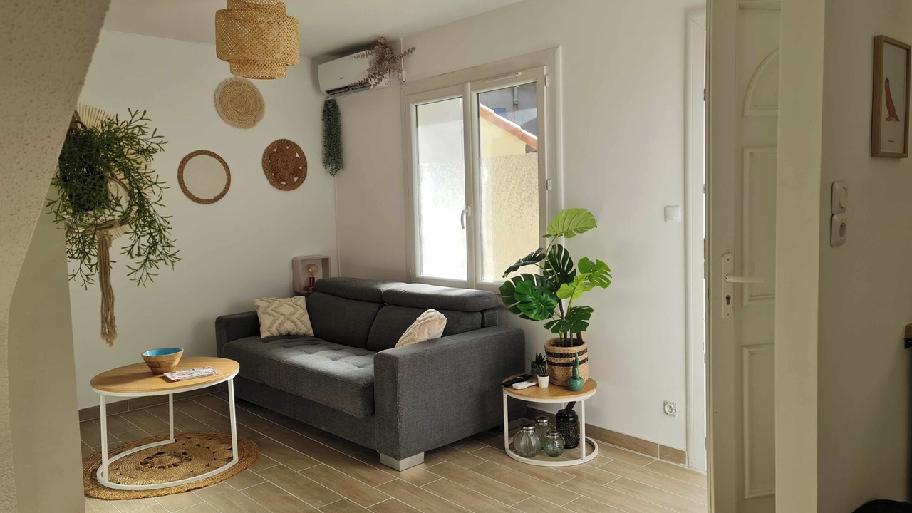 Photo of Livingroom in Saint-Henri