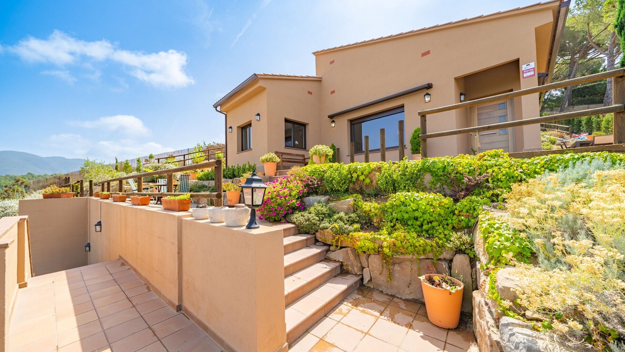 Photo of Outdoor in Collsacreu