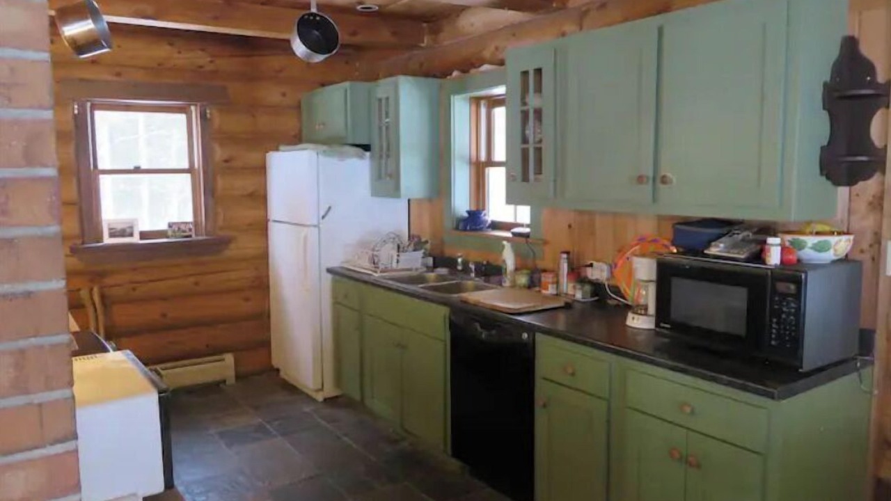 Photo of Kitchen in Warren