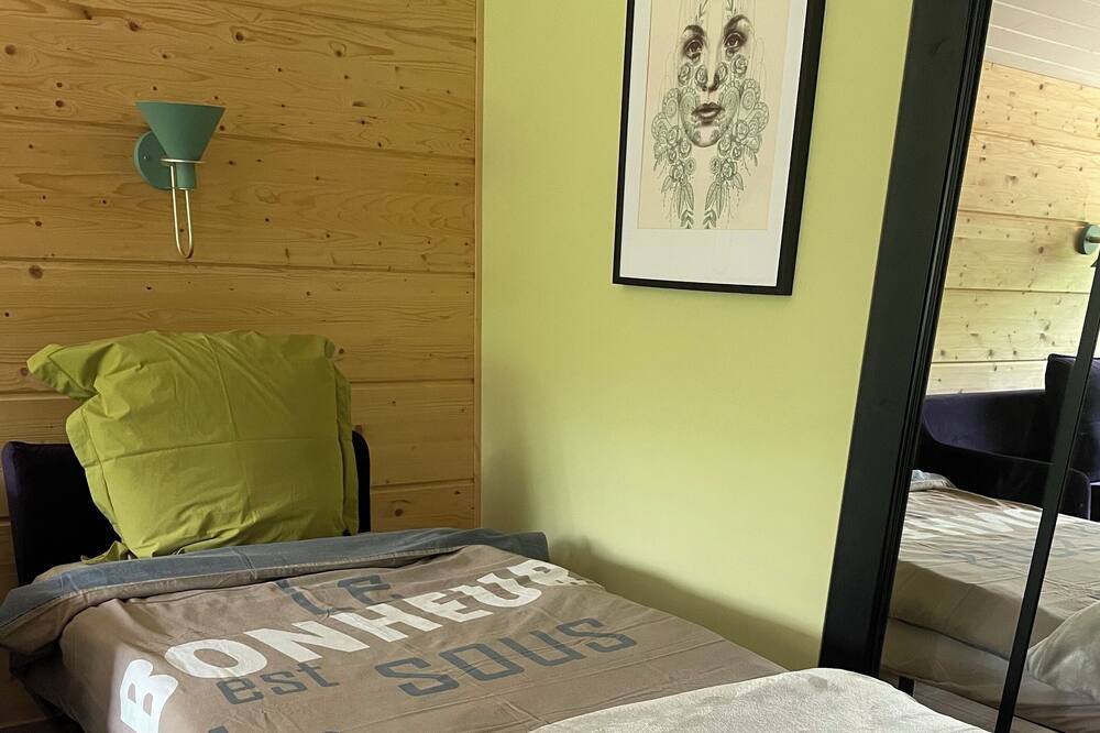 Photo of Bedroom in Monflanquin