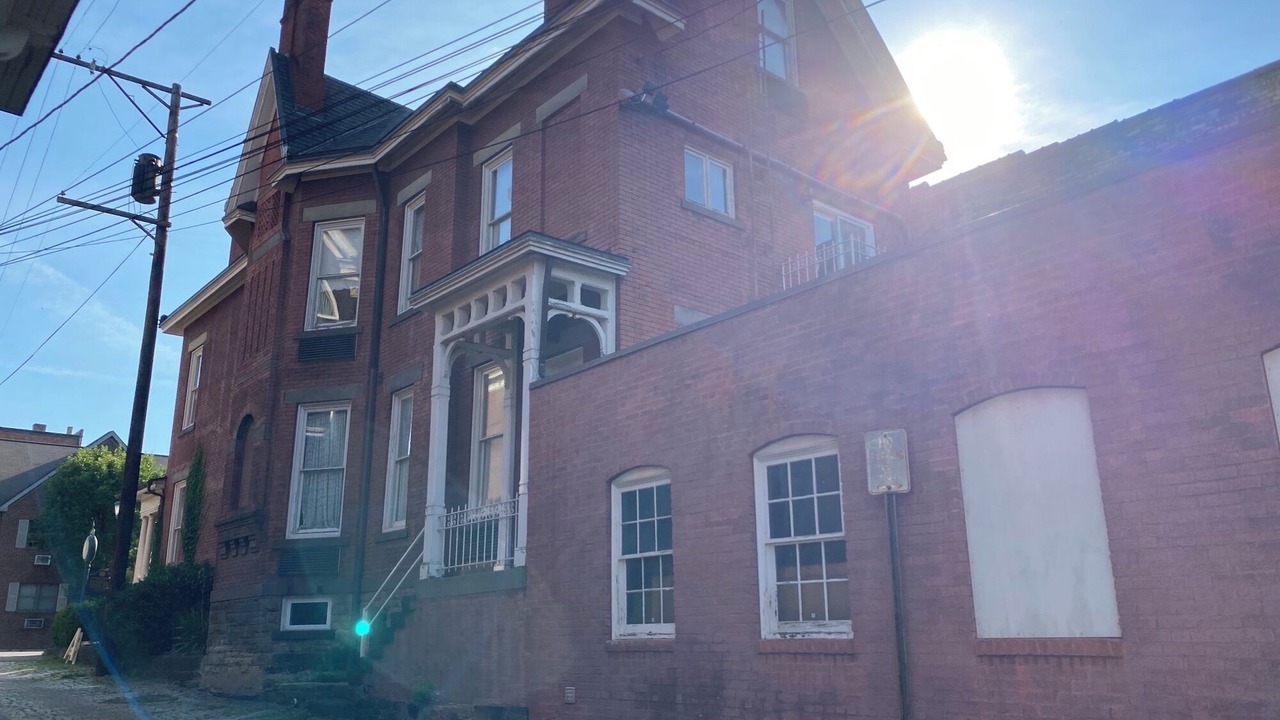 Photo of Outdoor in East Liverpool