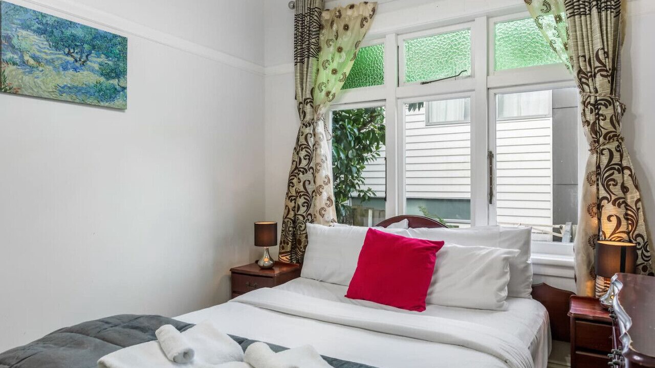 Photo of Others in Sandringham