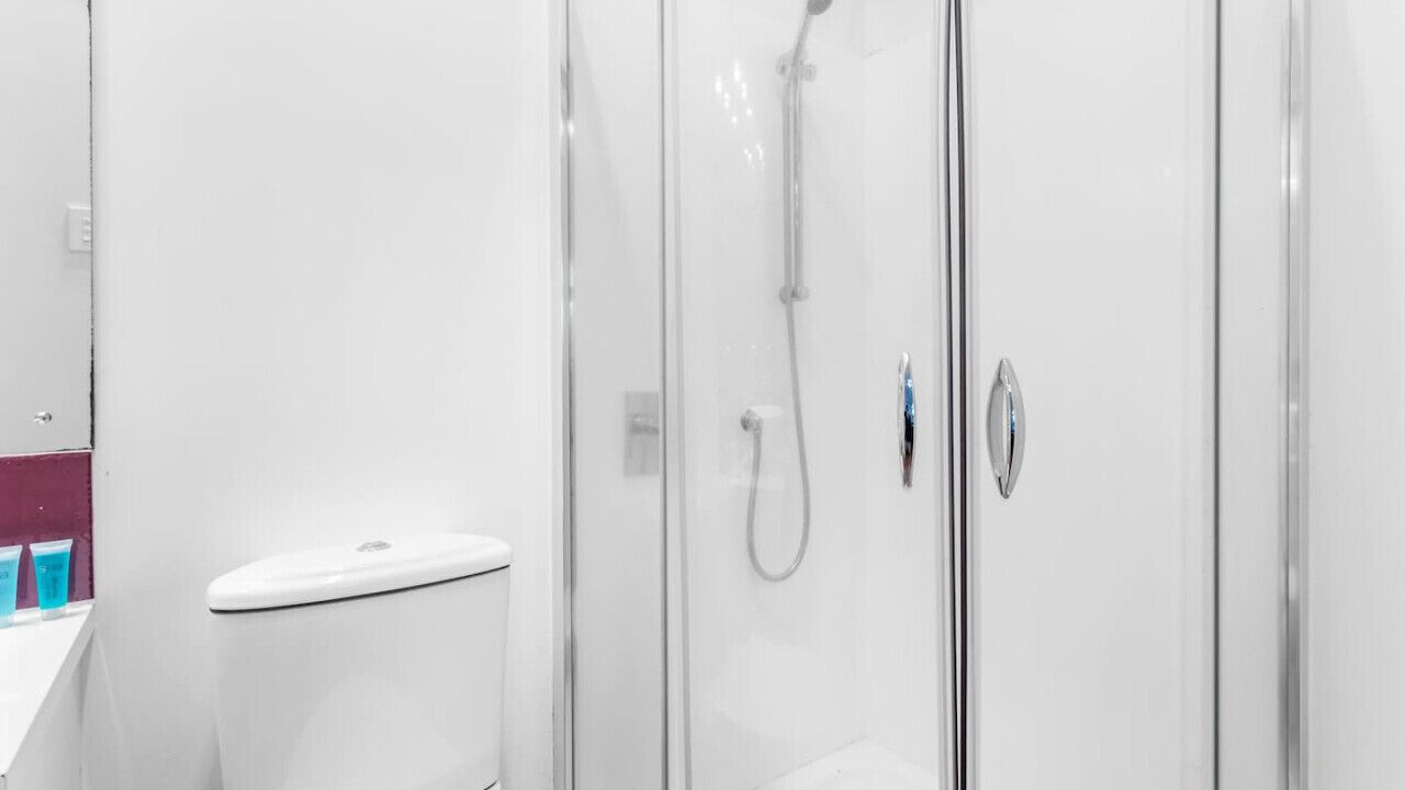 Photo of Others in Sandringham