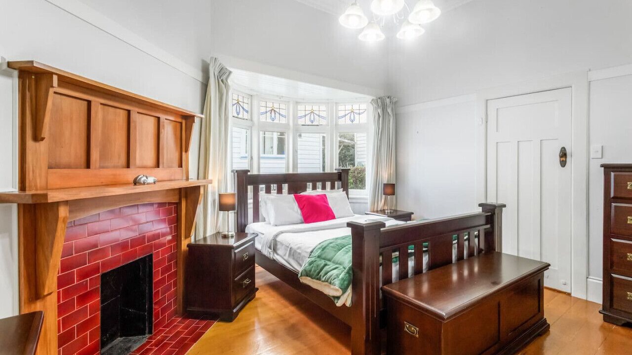 Photo of Others in Sandringham