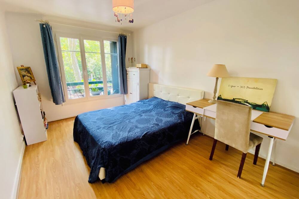 Photo of Bedroom in Rueil-Malmaison