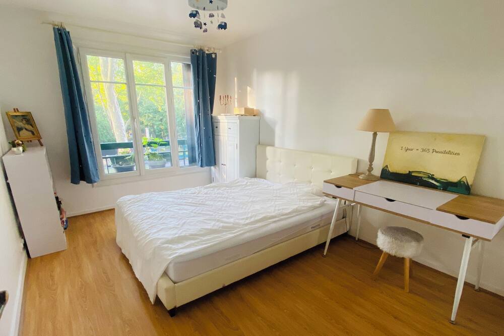 Photo of Bedroom in Rueil-Malmaison